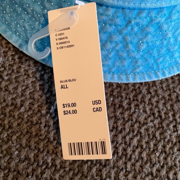 Bucket hat - Picture 2 of 2